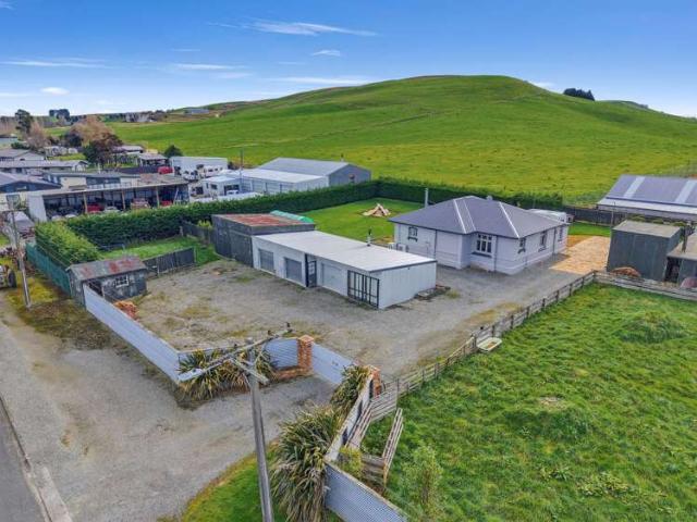 30 McCaughan Street, Browns, Southland