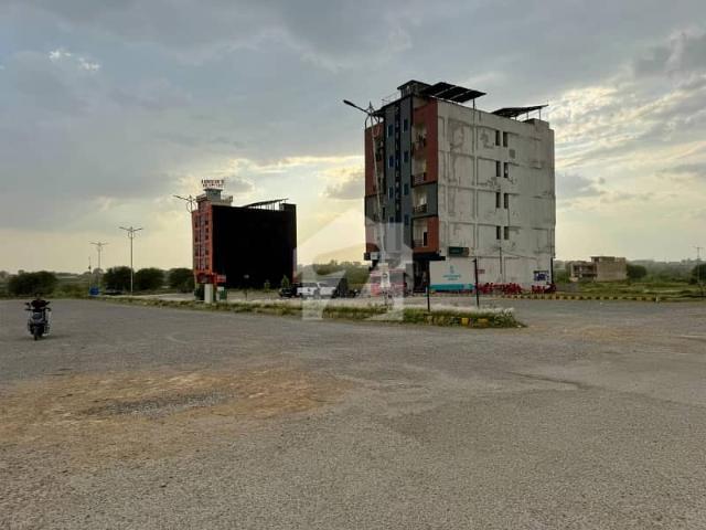 30 Marla 70x110, Plot Available For Sale