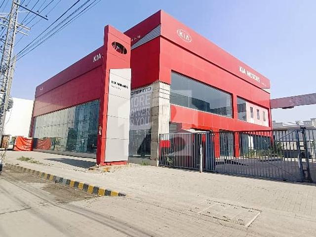 30 Marla Commercial Plot Canal Facing Just Nearby Of City Walk Available For Sale @ Investor Rate