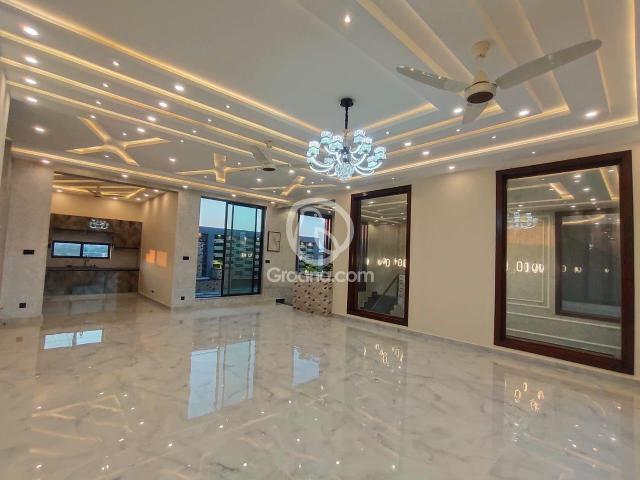 30 Marla House for Sale