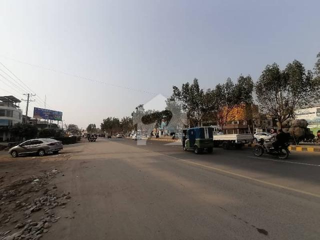 30 Marla Spacious Shop Is Available In Model Town For rent