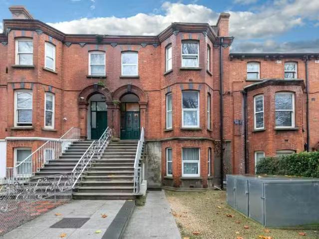 30 North Circular Road, North Circular Road, Dublin 7, D07EH77.