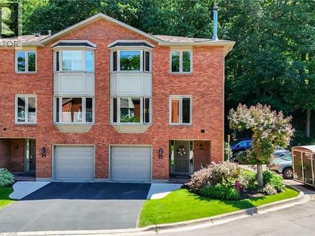 30 Osler Drive Unit# 25, Dundas, ON, L9H 6W3 townhouse for sale | Listing ID 40839 | Royal LePage