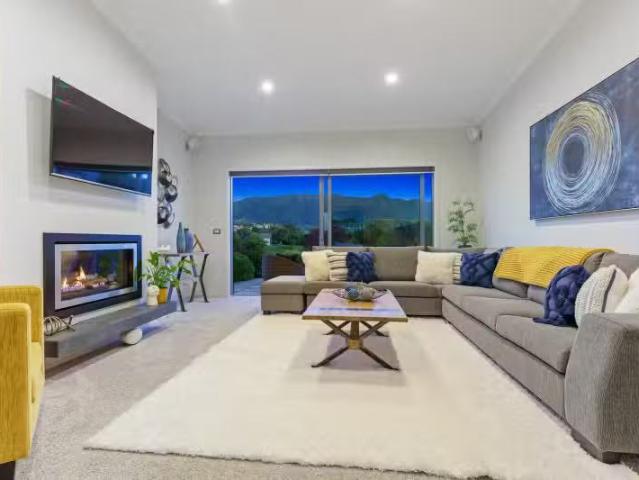 30 Pairuku Lane, Peka Peka, Kapiti Coast