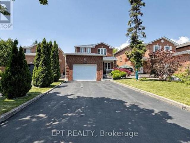 30 Pentland Crescent, Vaughan, ON, L6A 1T5 house for sale | Listing ID N13509 | Royal LePage