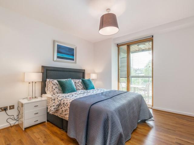 30 Sanderling, Thornwood Booterstown, Co.Dublin
