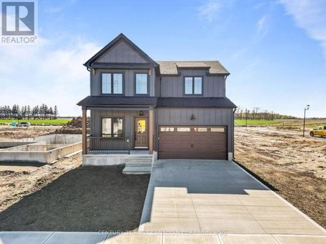 30 Sheldabren Street, North Middlesex, ON, N0M 1A0 house for sale | Listing ID X13173 | Royal LePage