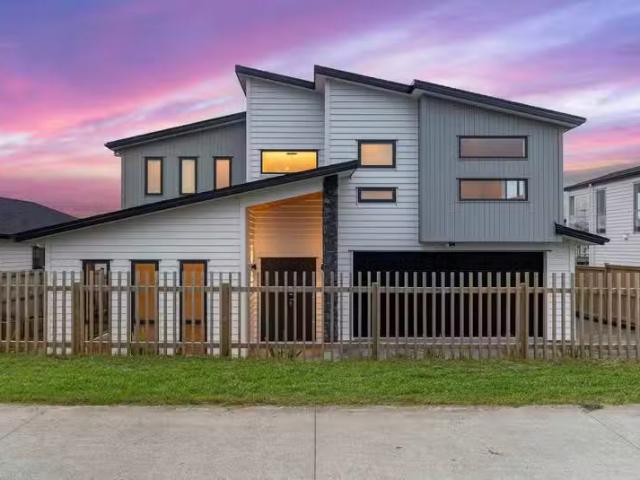 30 Sunnyheights Road, Orewa, Rodney For Sale