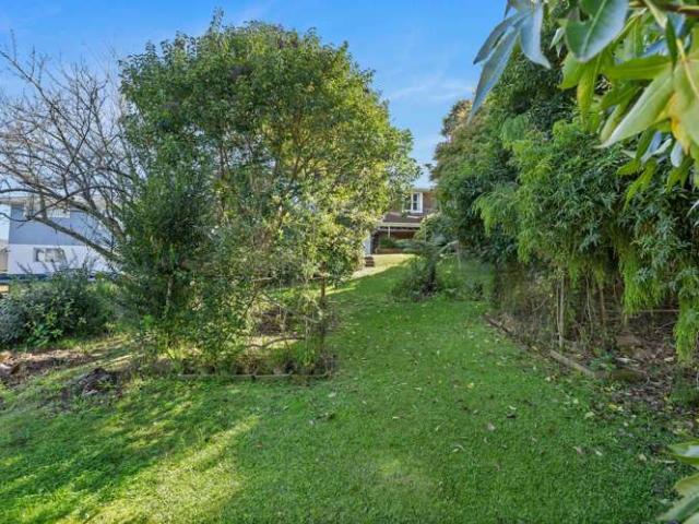 30 Sylvan Crescent, Te Atatu South, Waitakere City