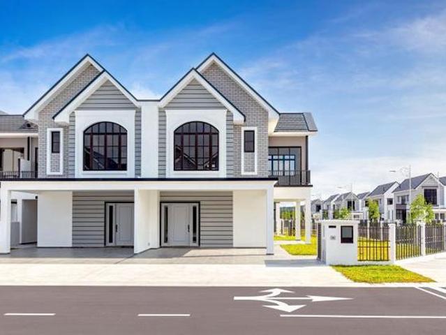 30mins to Sg besi toll Superlink 4Rooms 0 DP cash back 57k