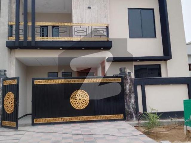 30x60, 8 Marla Modern Design Double Unit House available for sale in D Block Multi Garden B 17 Islamabad. Mpchs block d