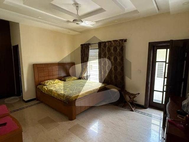 30x60 Upper Portion 3 Bedroom Attached Bathroom Drawing Room Tv Lounge Kitchen For Rent In G 13 Islamabad