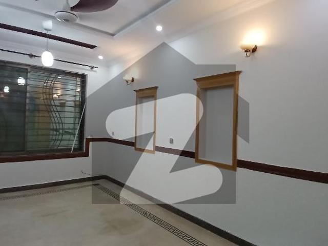30x60 Beautifull House For Sale In G 13