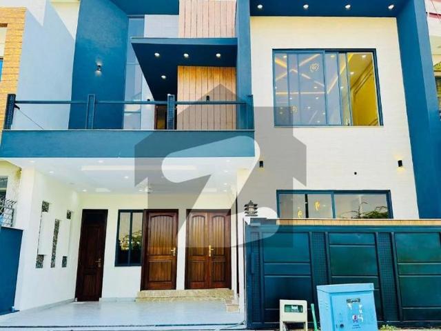 30X60 Brand New Double Storey Double Unit Luxury House for Sale in Multi Gardens B 17 Islamabad Block C1 MPCHS Block C1