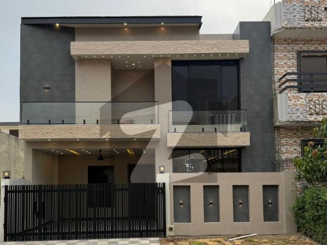 30X60 Brand New Double Storey Double Unit Luxury House for Sale in Multi Gardens B 17 Islamabad MPCHS Block C