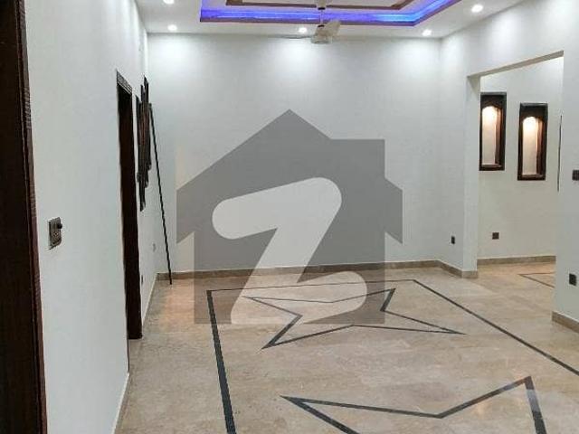 30x60 full house Rent G13
