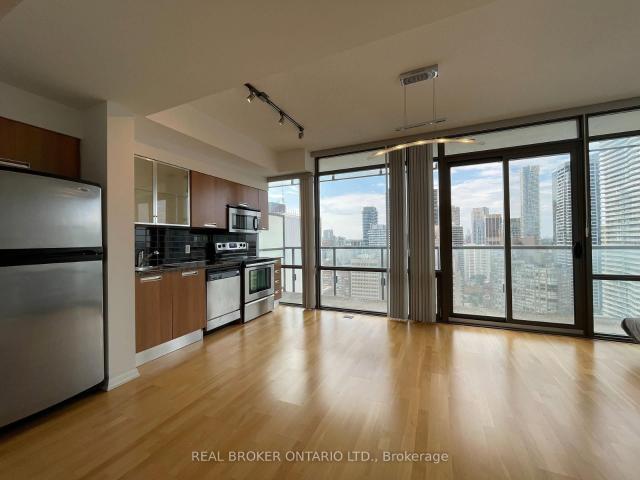 3105 37 Grosvenor Street, Toronto | Leased, C13560 | Condos. Ca