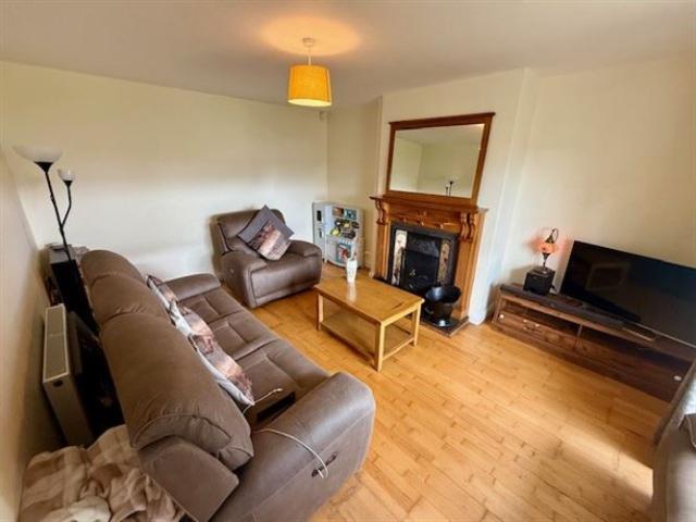310,000 | 17 Cilldara, Oakpark, Tralee, Kerry Ger Carmody Estates 5018 MyHome. Ie Residential