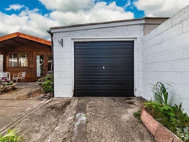 310,000 | 27 Monread Heights, Naas, Kildare CME Naas 4999 MyHome. Ie Residential