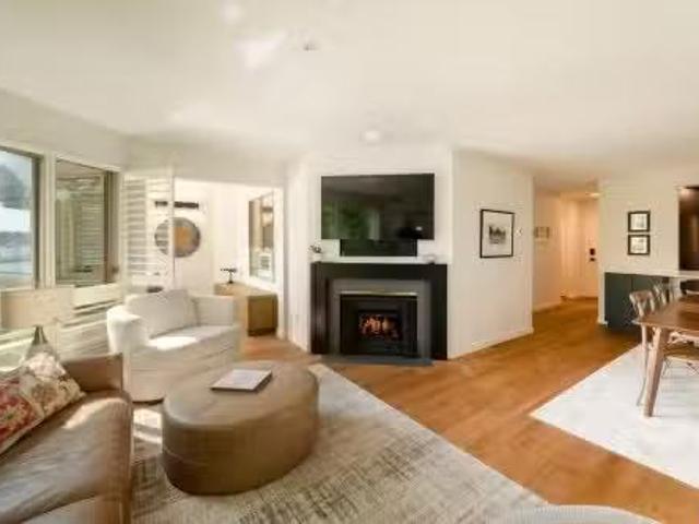 310 1859 Spyglass Place, Vancouver, BC, V5Z 4K6 Single Famil.