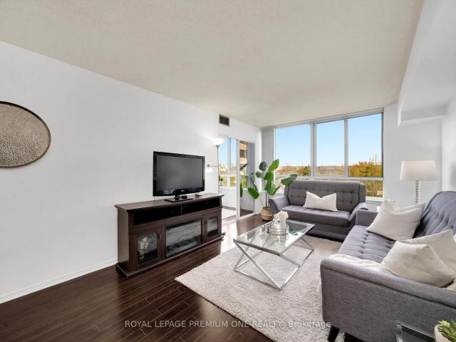 310 1 cedarglen Gate, Mississauga | For Sale @ $519,888 | Condos. Ca