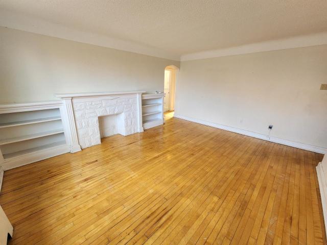 310 Blake Boulevard 2 Bedroom Apartment for Rent at 310 Blake Blvd, Ottawa, ON K1L 6L5 Vanier