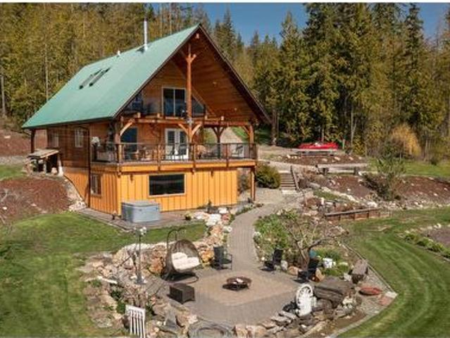 310 Grandview Bench Road, Grindrod, BC, V0E 1Y0 house for sale | Listing ID 10397 | Royal LePage