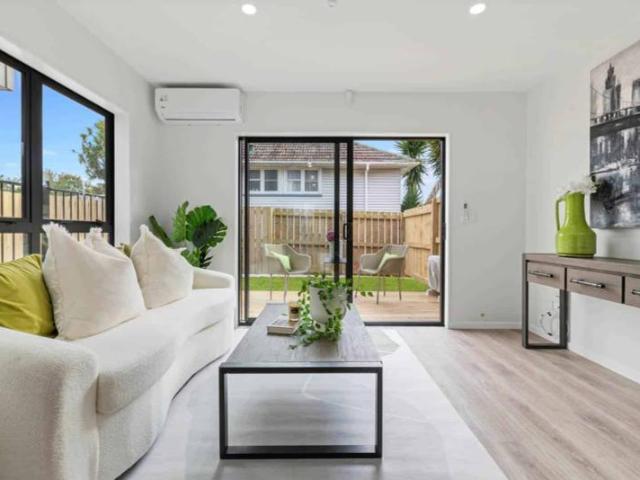 3/10 Evandale Street, Glen Innes, Auckland City For Sale