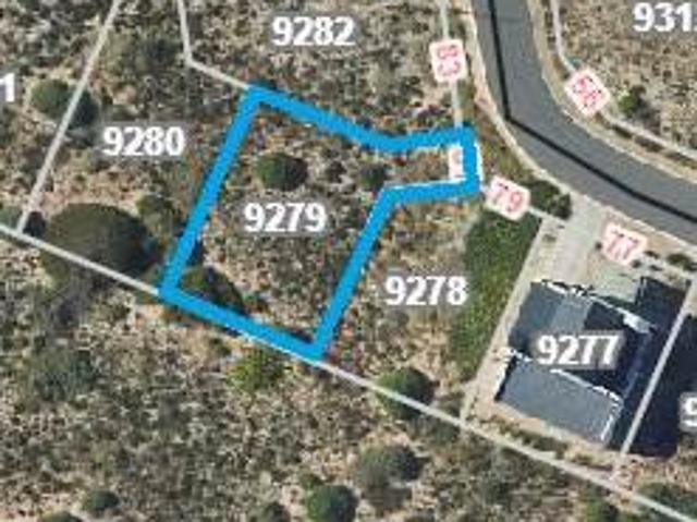 310 m² Land available in Britannia Bay