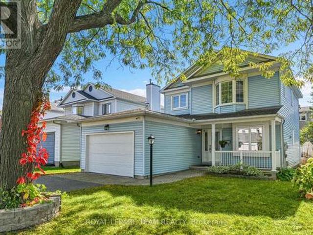 310 Mceachern Crescent, Ottawa, ON, K1E 3K2 house for sale | Listing ID X13089 | Royal LePage