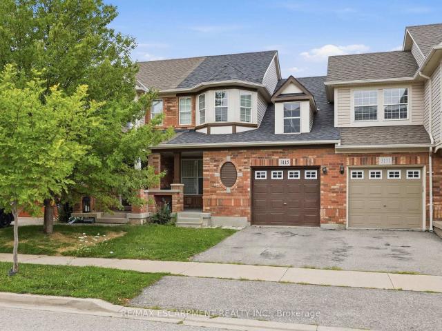 3115 Edgar Avenue, Burlington | 3Beds/2Bath, Townhouse, $799,900 | Condos. Ca