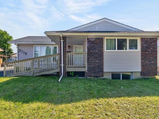 3119 Street, Edmonton, AB, T6J 3B2 house for sale | Listing ID E4494 | Royal LePage