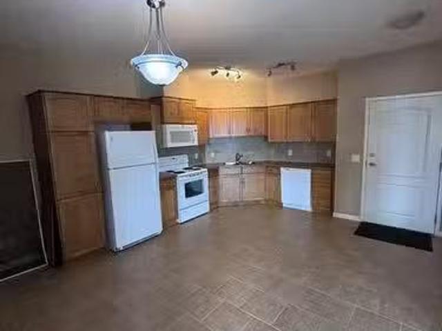 311 43 Sunrise Loop Se, High River, AB, T1V 0A8 condo for sa.