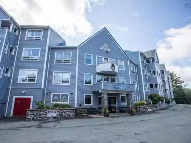 311 51 Wimbledon Road, Bedford, NS, B4A 3M7 condo for sale.