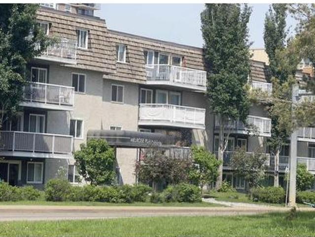 311 8 Gateway Bv Nw, Edmonton, AB, T6C 1A7 condo for sale | Listing ID E4494 | Royal LePage