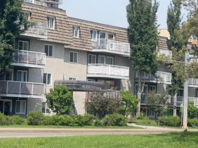 311 8 Gateway Boulevard, Edmonton, AB, T6C 1A7 condo for sale | Listing ID E4494 | Royal LePage