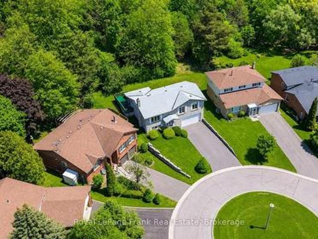 311 Cumberland Court, Oshawa Donevan, ON, L1H 8E7 house for sale | Listing ID E13246 | Royal LePage
