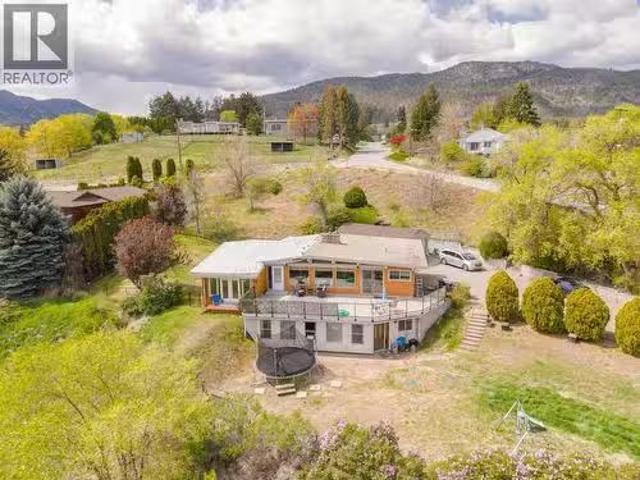 311 Sunglo Drive, Penticton, BC, V2A 8X6 house for sale Lis.