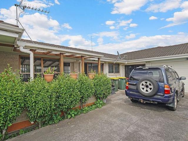 3/11 Wyllie Road, Papatoetoe, Manukau City