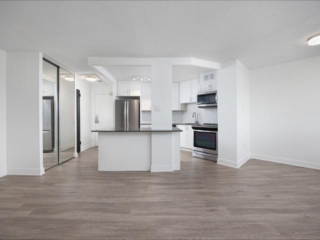 3122 Hurontario Street 1 Bedroom Apartment for Rent at 3122 Hurontario St, Mississauga, ON L5B 1N8 Cooksville
