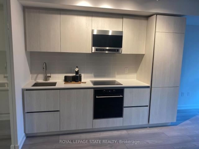 312 110 Broadway Avenue, Toronto | Leased, C12592 | Condos. Ca