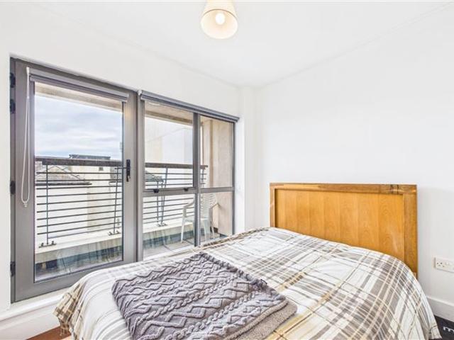312 Maritana Gate, Canada Street, Waterford City, Co. Waterford DNG Reid & Coppinger 4931 MyHome. Ie Residential