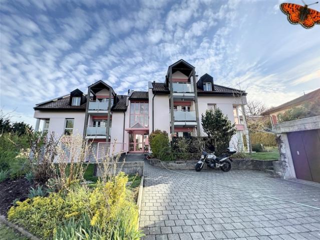 3½ ZIMMER – Im obersten Stockwerk!