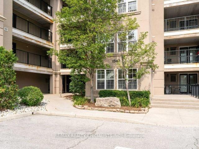 313 1 MAIN Street E, Milton | 2Beds/2Bath, Condo, $625,000 | Condos. Ca