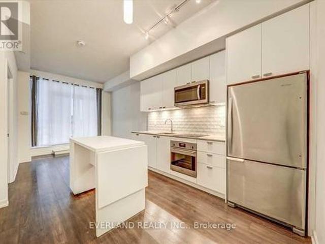 313 56 Forest Manor Road, Toronto, ON, M2J 1M6 lease for lease | Listing ID C13435 | Royal LePage