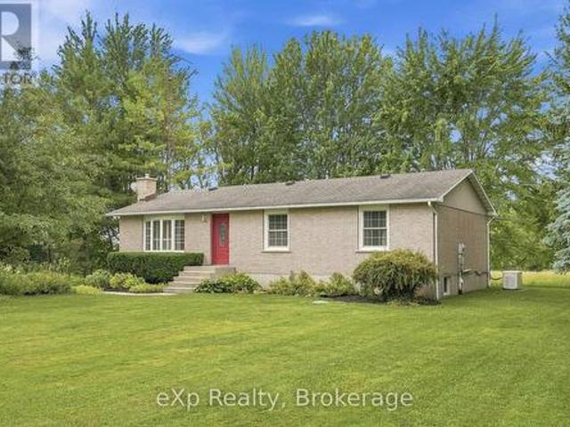313 Bruce 15 Road, Brockton, ON, N0G 1J0 house for sale | Listing ID X13519 | Royal LePage