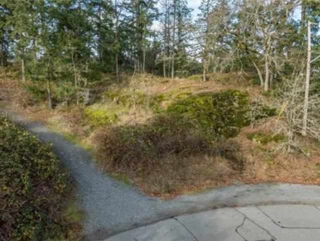 3145 Marion Way, Nanaimo, BC, V9T 3Z8 vacant land for sale | Listing ID 1041 | Royal LePage