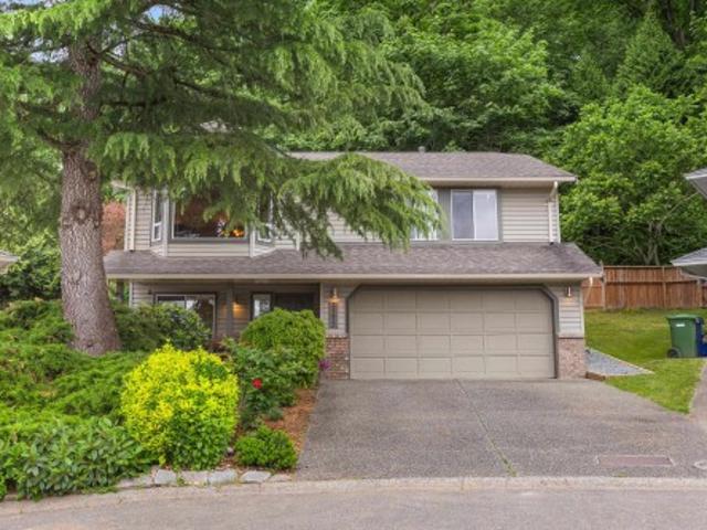 31472 Crossley Court, Abbotsford, BC, V2T 5G8 house for sale | Listing ID R3126 | Royal LePage