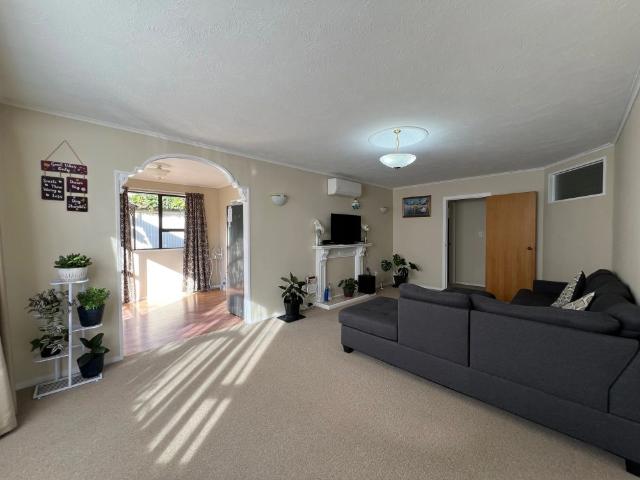3/147 Stokes Valley Road