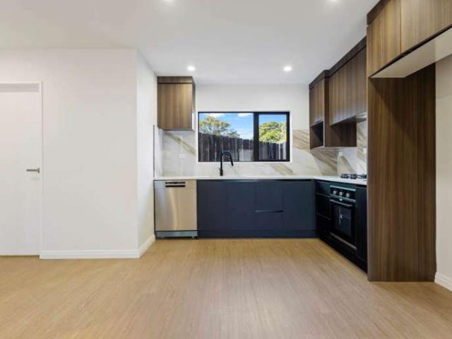 3/142 Great South Road, Manurewa, Manukau City